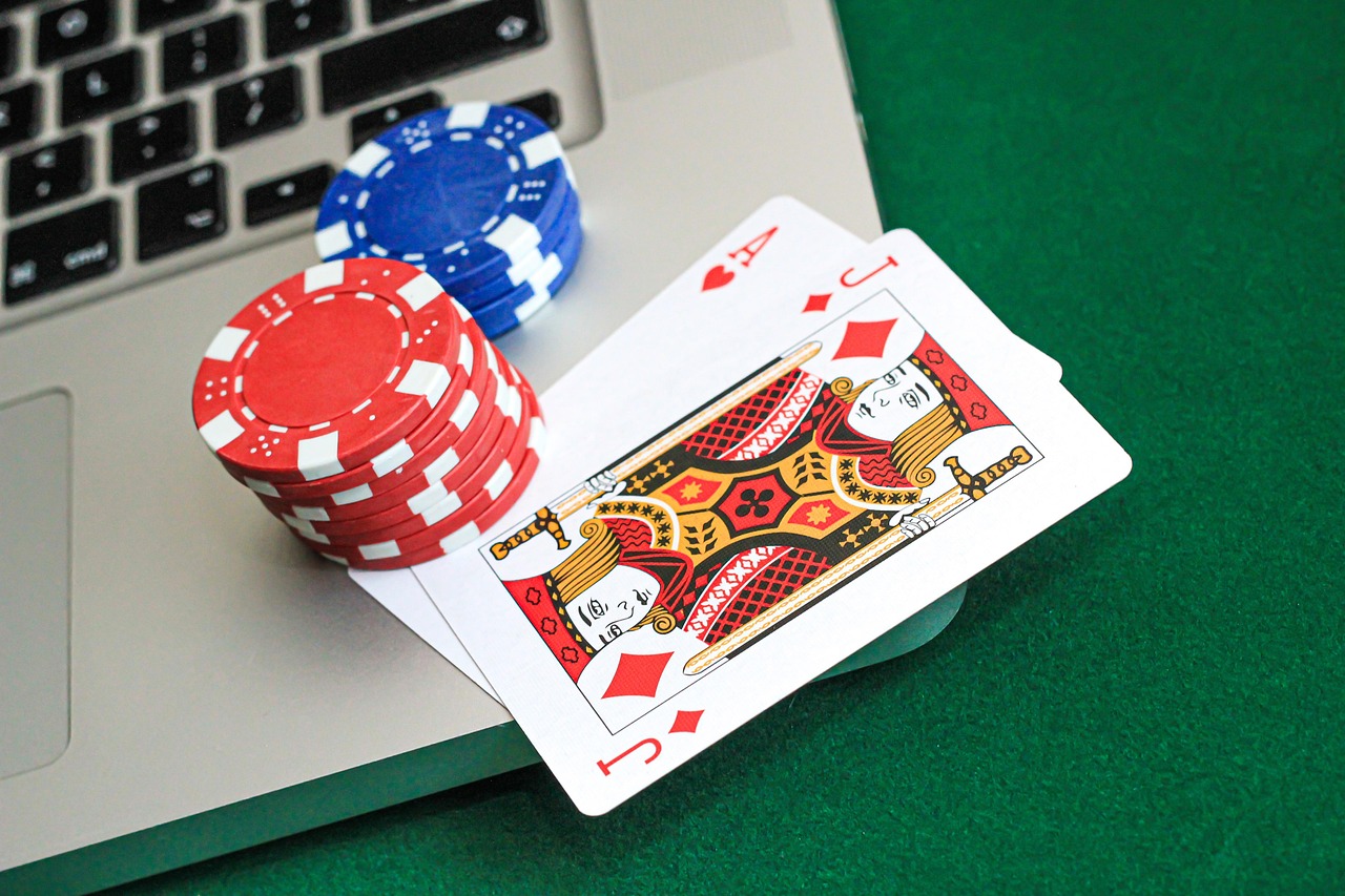 Crush LAGs: Adjust Poker Betting Strategy in 1/2 NLHE 2026