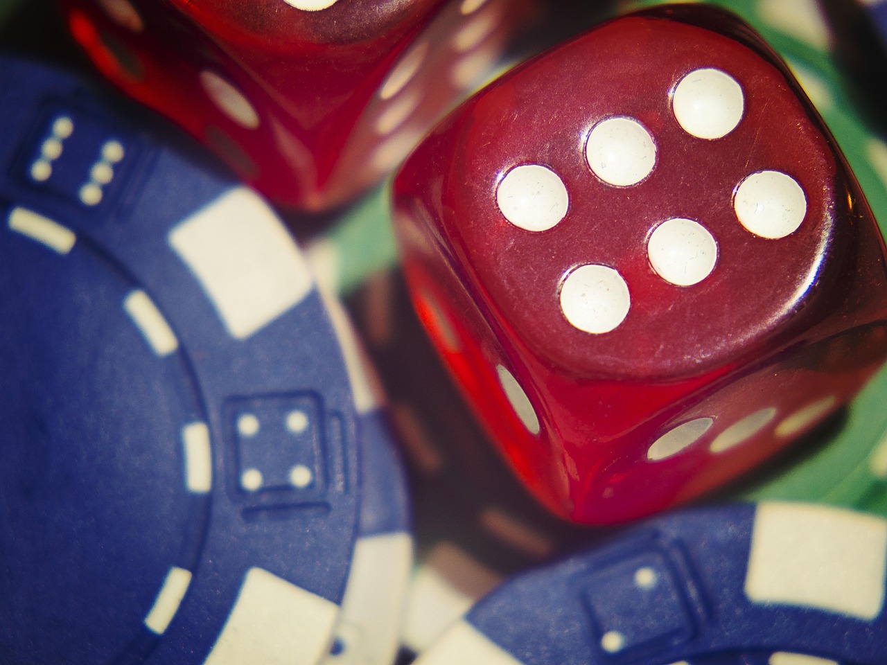 How to Counter Light 3-Bet Bluffing in High-Stakes Online Poker 2026